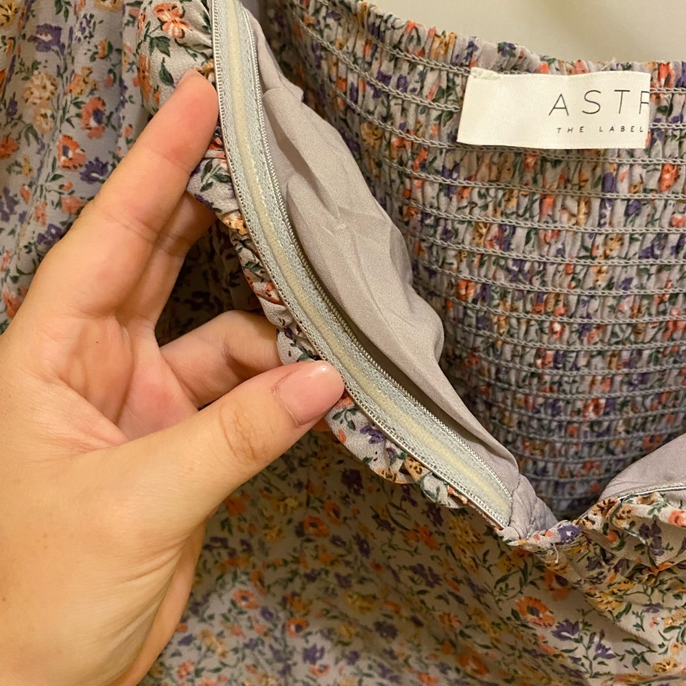 ASTR midi dress size L - Picture 5 of 5
